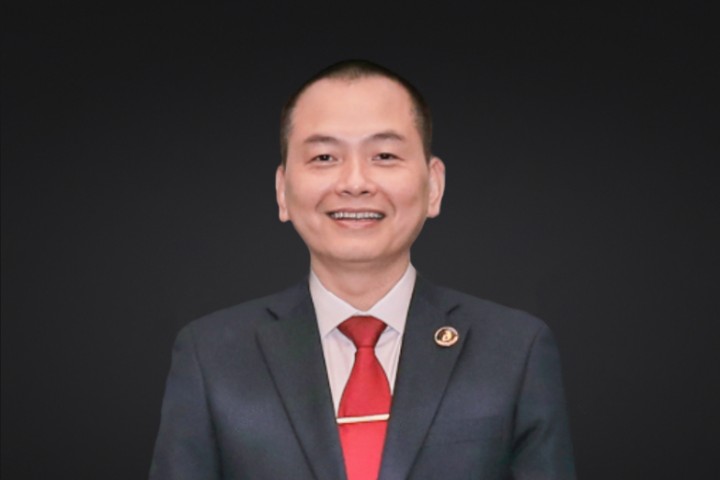 Chủ tịch Ngô Minh Tuấn